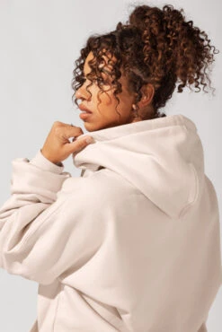 Long Cloud Hoodie - Blushing Beige -Popflex Store AysiaOutfit10 38855 Edit 10385c6a 100b 45a4 8cfa c3722409eda1