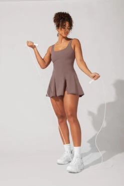 Tie-Breaker Superdress™ - Peppercorn