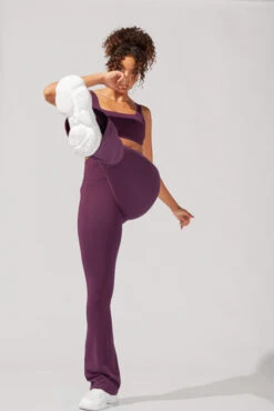 Crisscross Hourglass® Flared Leggings With Pockets - Winter Plum -Popflex Store AysiaOutfit7 38423 Edit