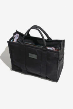 Sloane Tote - Black 11 Sloane Tote - Black -Popflex Store BF PF Black ToteBag Open StrapUp 4e4cf031 5ce3 4cd5 b706 0409b7112bbc