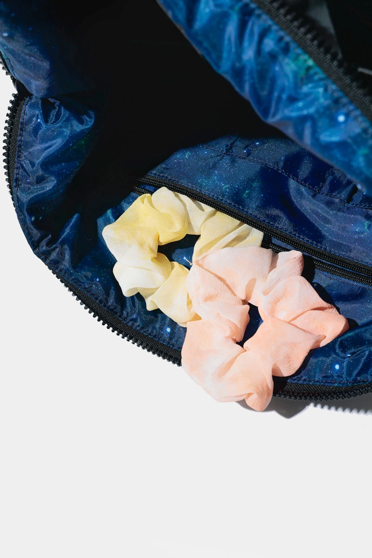 Ella Duffle - Magic Flash Ella Duffle - Magic Flash -Popflex Store BF PF Irridescent DuffleBag Inside Pocket