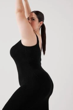 Hourglass Maxi Dress - Black 4 Hourglass Maxi Dress - Black -Popflex Store BeachClubMaxiDress Black F1015 3569 Edit