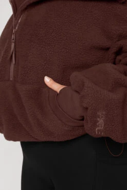 Big Hug Fleece Half Zip Sweater - Chocolate 3 Big Hug Fleece Half Zip Sweater - Chocolate -Popflex Store BigHugFleeceHalfZipSweater Chocolate E1020 02736 Edit
