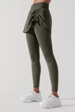 Bungee Sklegging - Climbing Ivy -Popflex Store BungeeSklegging ClimbingIvy C1008 0060 Edit