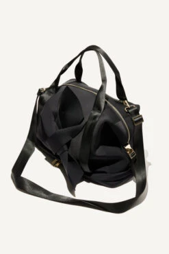 Belladonna Duffle - Black 4 Belladonna Duffle - Black -Popflex Store CasseyHo r1 771A8221 Edit