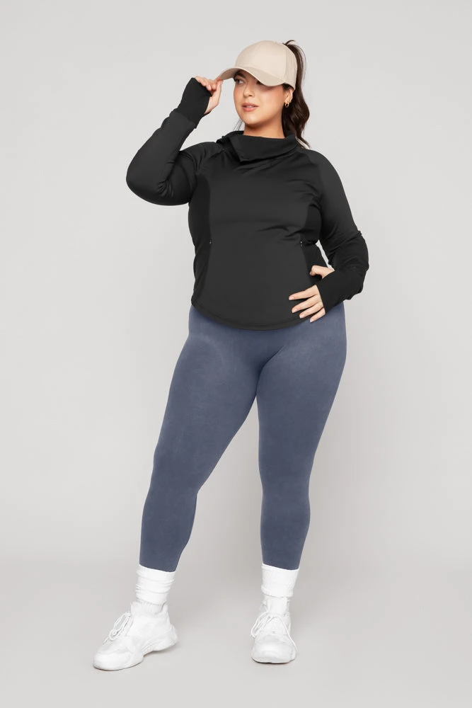 Chasing Pavements Mockneck Pullover - Black Chasing Pavements Mockneck Pullover - Black -Popflex Store ChasingPavementsLongSleeveRunningTop Black B1003 03492 Edit