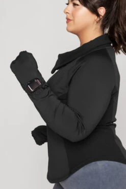 Chasing Pavements Mockneck Pullover - Black 8 Chasing Pavements Mockneck Pullover - Black -Popflex Store ChasingPavementsLongSleeveRunningTop Black B1003 03549 Edit