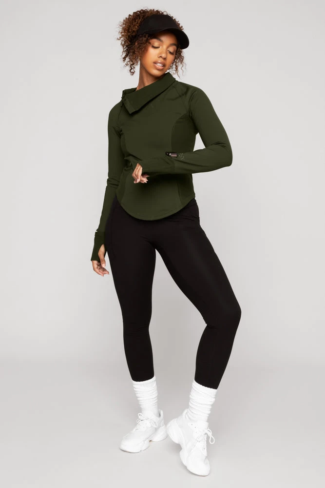 Chasing Pavements Mockneck Pullover - Evergreen Chasing Pavements Mockneck Pullover - Evergreen -Popflex Store ChasingPavementsLongSleeveRunningTop Evergreen B1003 03390 Edit