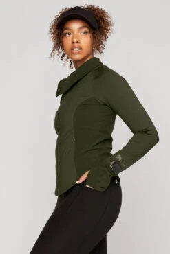 Chasing Pavements Mockneck Pullover - Evergreen 4 Chasing Pavements Mockneck Pullover - Evergreen -Popflex Store ChasingPavementsLongSleeveRunningTop Evergreen B1003 03421 Edit
