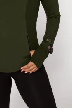 Chasing Pavements Mockneck Pullover - Evergreen 7 Chasing Pavements Mockneck Pullover - Evergreen -Popflex Store ChasingPavementsLongSleeveRunningTop Evergreen B1003 03480 Edit