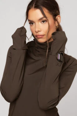 Chasing Pavements Mockneck Pullover - Dark Brown 7 Chasing Pavements Mockneck Pullover - Dark Brown -Popflex Store ChasingPavementsLongSleeveRunningTop Raincloud B1003 01928 Edit