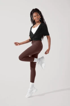 Daring Deep V Tee - Black -Popflex Store DaringDeepVTee Black B1025 0653 Edit