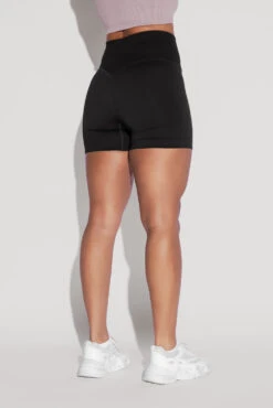 Supersculpt™ Seamless Midi Shorts - Black 8 Supersculpt™ Seamless Midi Shorts - Black -Popflex Store HookItUpCropTop SmokyLilac SSShort Black 0840 Edit