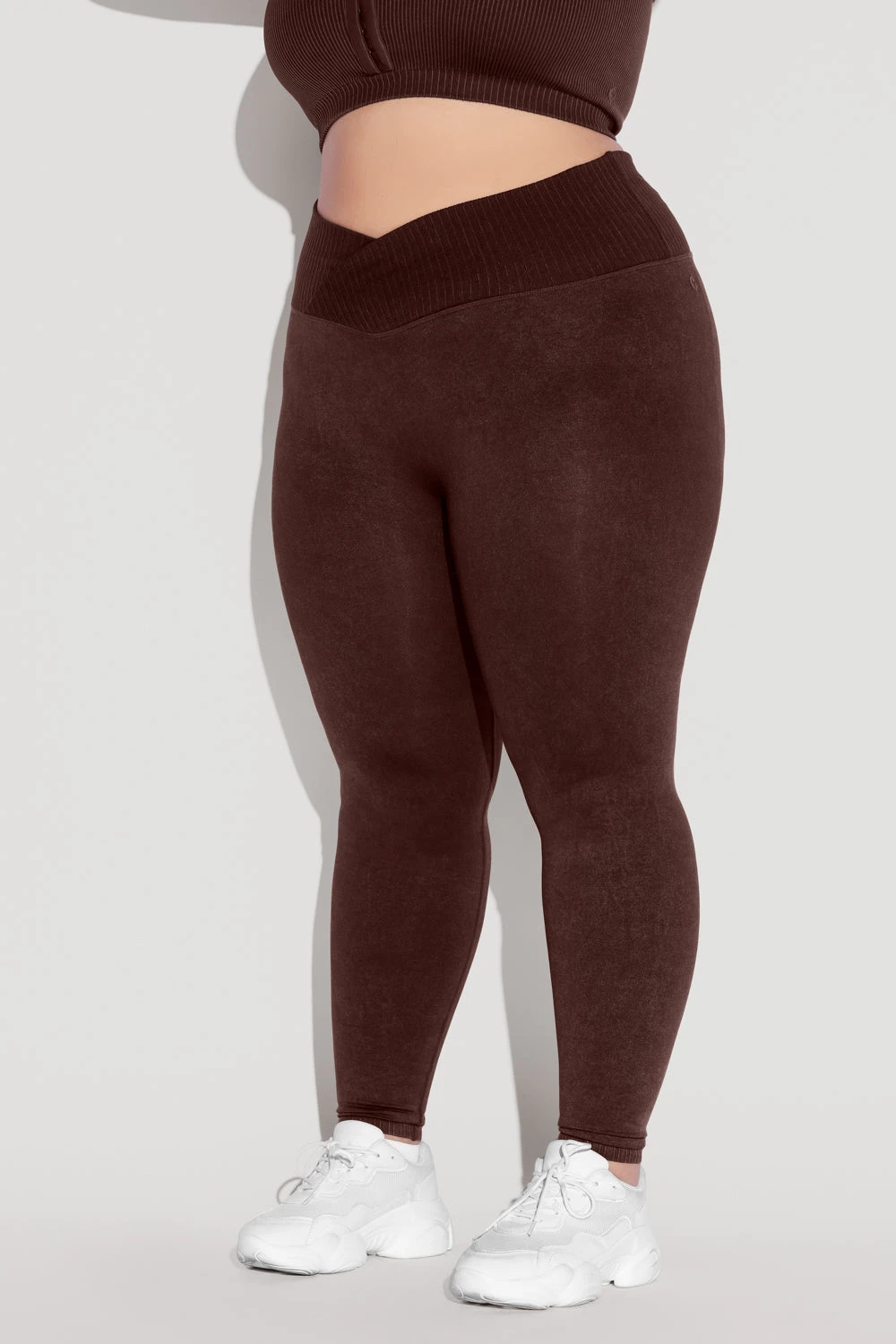 Crisscross Hourglass® Seamless Legging - French Roast Crisscross Hourglass® Seamless Legging - French Roast -Popflex Store HookItUpCropTop CCHGLeggings FrenchRoast 2026 Edit