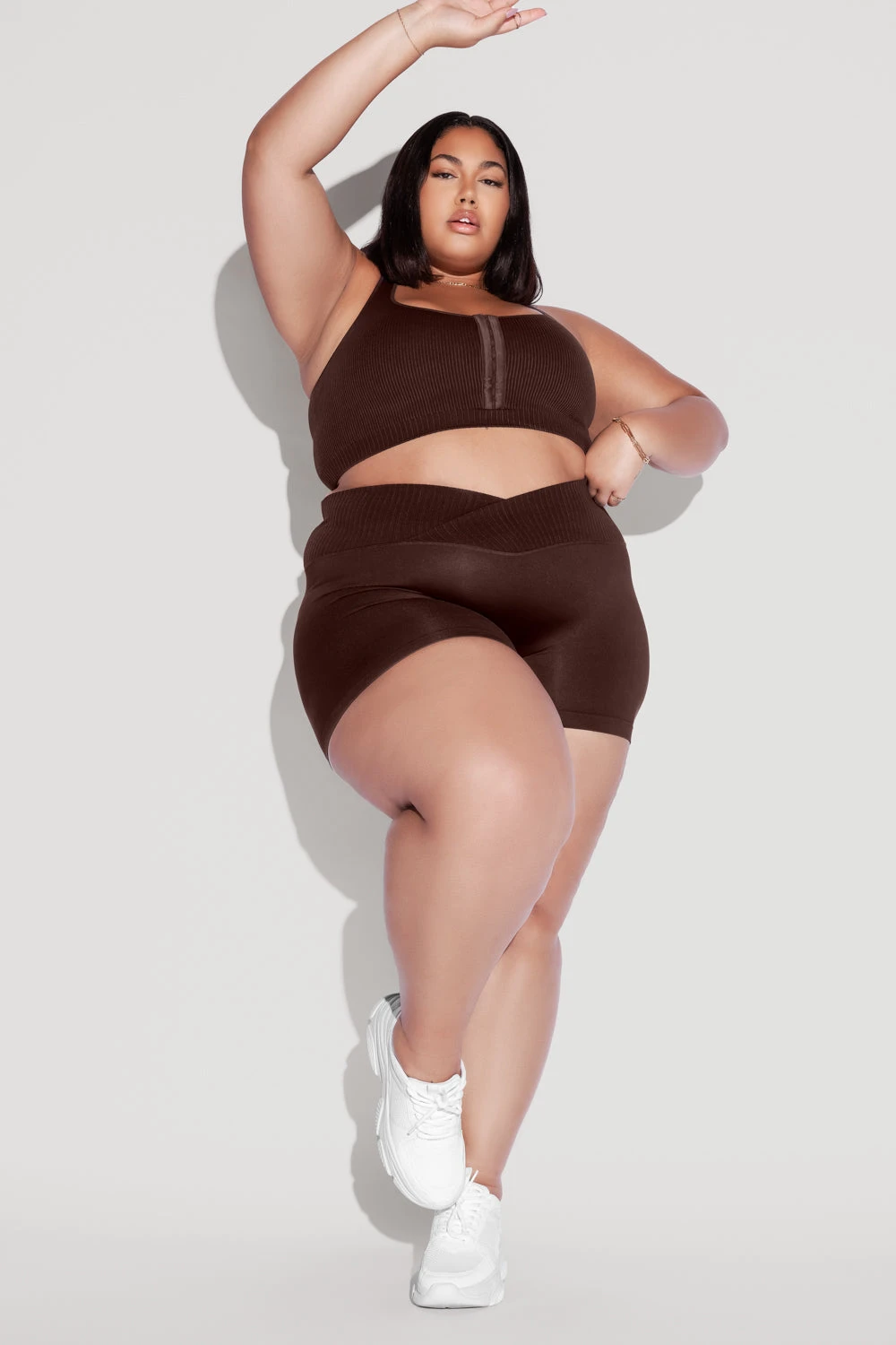 Crisscross Hourglass® Seamless Midi Shorts - French Roast Crisscross Hourglass® Seamless Midi Shorts - French Roast -Popflex Store HookItUpCropTop CCHGShorts FrenchRoast 2297 Edit
