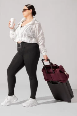 Belladonna Duffle - Plumberry -Popflex Store June7POPFLEXPhotoshootArleneOutfit20924 Edit