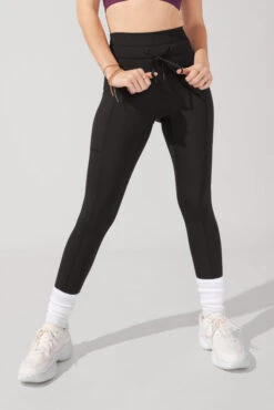 Cargo Leggings With Pockets - Black 2 Cargo Leggings With Pockets - Black -Popflex Store KayleeOutfit1 0188 Edit