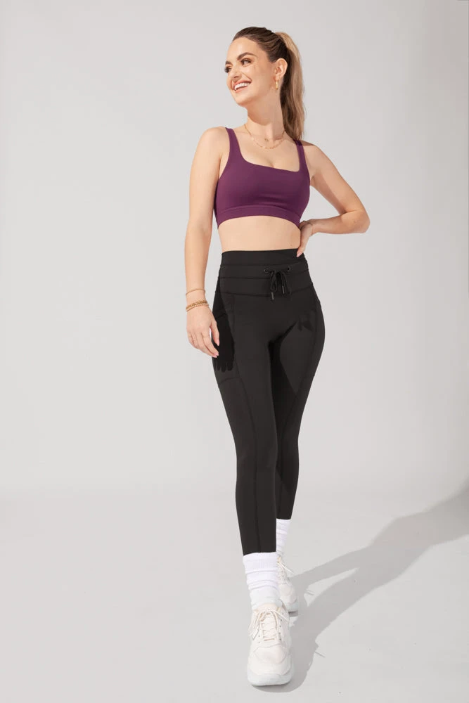 Cargo Leggings with Pockets - Black Cargo Leggings With Pockets - Black -Popflex Store KayleeOutfit1 0190 Edit