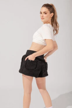 Faux Sherpa Short With Pockets - Black -Popflex Store KayleeOutfit8 0877 Edit 973408dd 371f 4a9e a654 089f9a799c3a