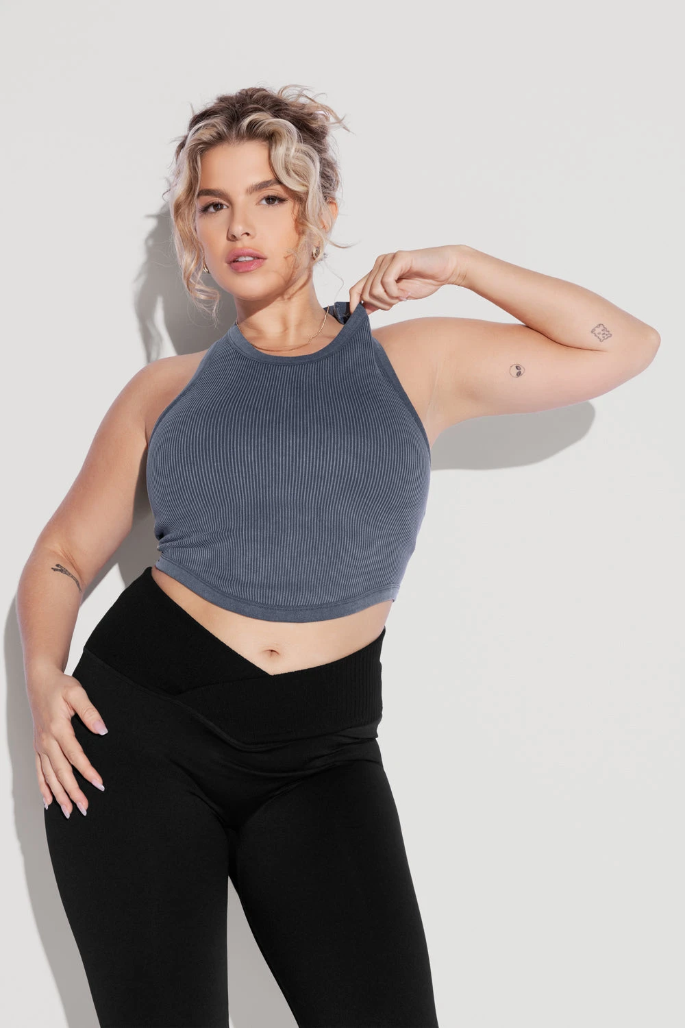 Let's Go Seamless Crop Top - Vintage Indigo Let's Go Seamless Crop Top - Vintage Indigo -Popflex Store Let sGoCropTop vintageindigo SSLeggings Black 1181 Edit