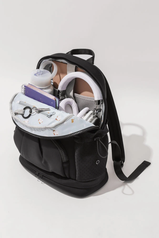 Cora Backpack - Black Cora Backpack - Black -Popflex Store M6A9830 Edit