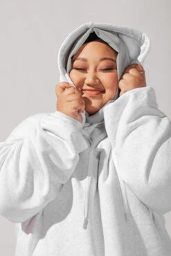 Long Cloud Hoodie - Light Heather Grey -Popflex Store NOORoutfit1 40556 Edit