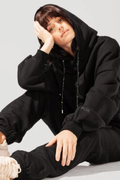 Shimmer Pullover Cloud Hoodie - Black