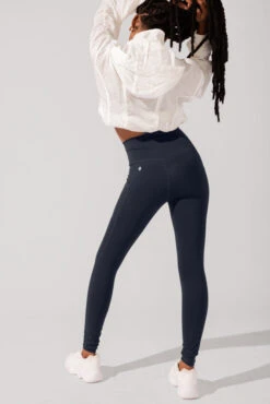 Crisscross Hourglass® Leggings With Pockets - Smoky Navy 5 Crisscross Hourglass® Leggings With Pockets - Smoky Navy -Popflex Store OPF7991 Edit