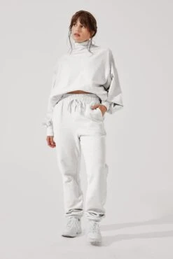 Ooey Gooey Sweatpant - Light Heather Grey -Popflex Store OoeyGooeySweatpants HeatherGrey C1021 2567 Edit 8ecf0c9c 1a39 4204 9913 9e22f157bfa7