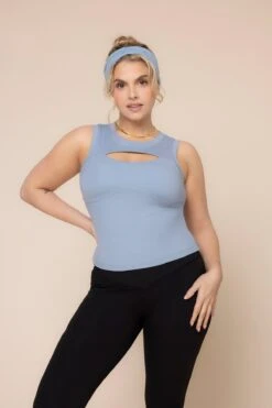 Peekaboo Crew Tank - Blue Storm -Popflex Store Peek a booCrewTank BlueStorm B1024 03050