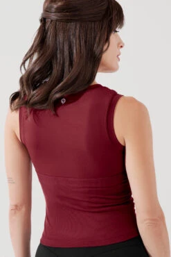 Peekaboo Crew Tank - Crimson -Popflex Store PeekabooCrewTank Crimson B1024 0407 Edit d7c4ccb5 b7aa 4b62 a12b 8dfc7bacffff