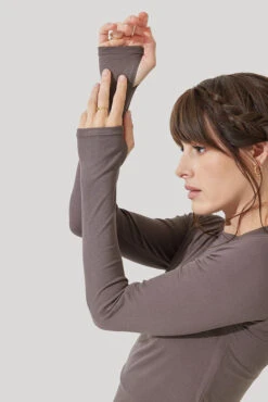 Refine Long Sleeve Top - Woodland Taupe 6 Refine Long Sleeve Top - Woodland Taupe -Popflex Store Refine Long Sleeve Top Iron B1013 3337
