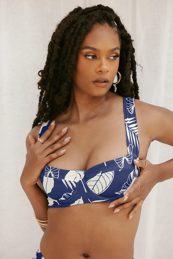 Boardwalk Bombshell Bikini Top - Blue Palm Boardwalk Bombshell Bikini Top - Blue Palm -Popflex Store SamaraOutfit3 42740 Edit d92d85f4 c11d 4565 a8c2 7ddfba09aa6b