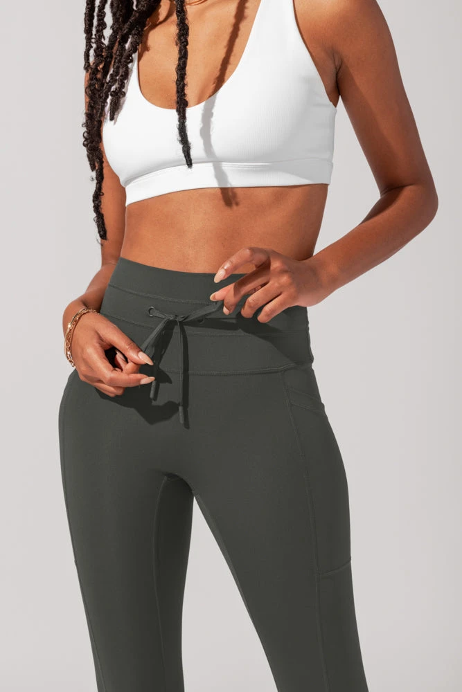 Cargo Leggings with Pockets (Pet Hair Resistant) - Forestwood Cargo Leggings With Pockets (Pet Hair Resistant) - Forestwood -Popflex Store SamaraOutfit6 0589 Edit b8c6837f 00f9 42b7 9839 b85c59bb5169