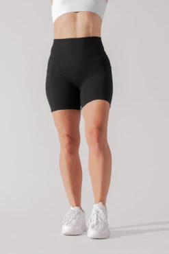 Supersculpt™ Midi Short With Pockets - Black -Popflex Store SculptMidiShort Black D1000C 5 0099 Edit