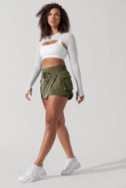 Hiking Superskort™ - Dark Olive -Popflex Store TakeAHikeSkort DarkOlive 8001 1621 Edit