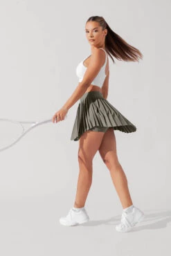 Ace ‘em Pleated Skort - Rustic Olive -Popflex Store VensusSkort RusticOlive H1002 0964 Edit 1