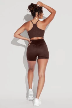 Crisscross Hourglass® Seamless Midi Shorts - French Roast 7 Crisscross Hourglass® Seamless Midi Shorts - French Roast -Popflex Store What stheScoopBra CCHGShorts FrenchRoast 1850 Edit