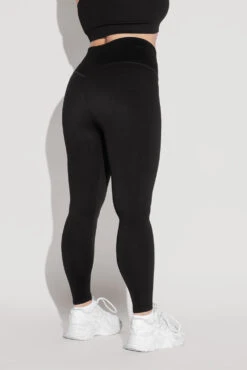 Supersculpt™ Seamless Leggings- Black 4 Supersculpt™ Seamless Leggings- Black -Popflex Store What stheScoopBra SSleggings Black 2694 Edit