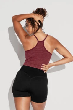 What's The Scoop Seamless Crop Tank - Garnet -Popflex Store What stheScoopTank Garnet SSShorts Black 0913 Edit